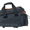 Basilikum Miles XL Gepäckverhaltensbeutel wasserdichte schwarze Beutel für Elektrofahrrad 36L Mikes System