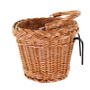 Basil Wicker lenkt den Korb herum flach