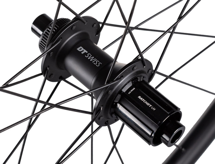 DT Swiss Gravel LN 25 28 Boost CL Shimano HG Hinterrad