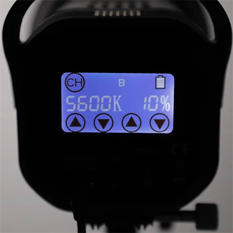 Falcon Eyes Bi-Color LED LED Lampe Dimmbare BL-10TD auf Batteriedemo