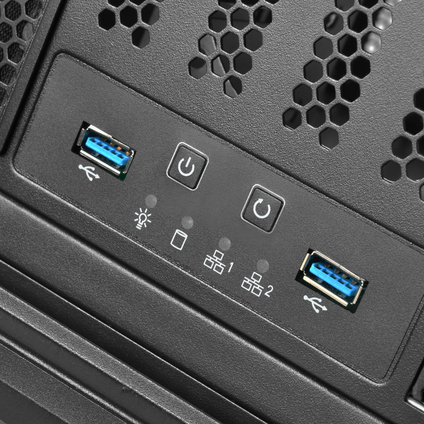 Silverstone RM400