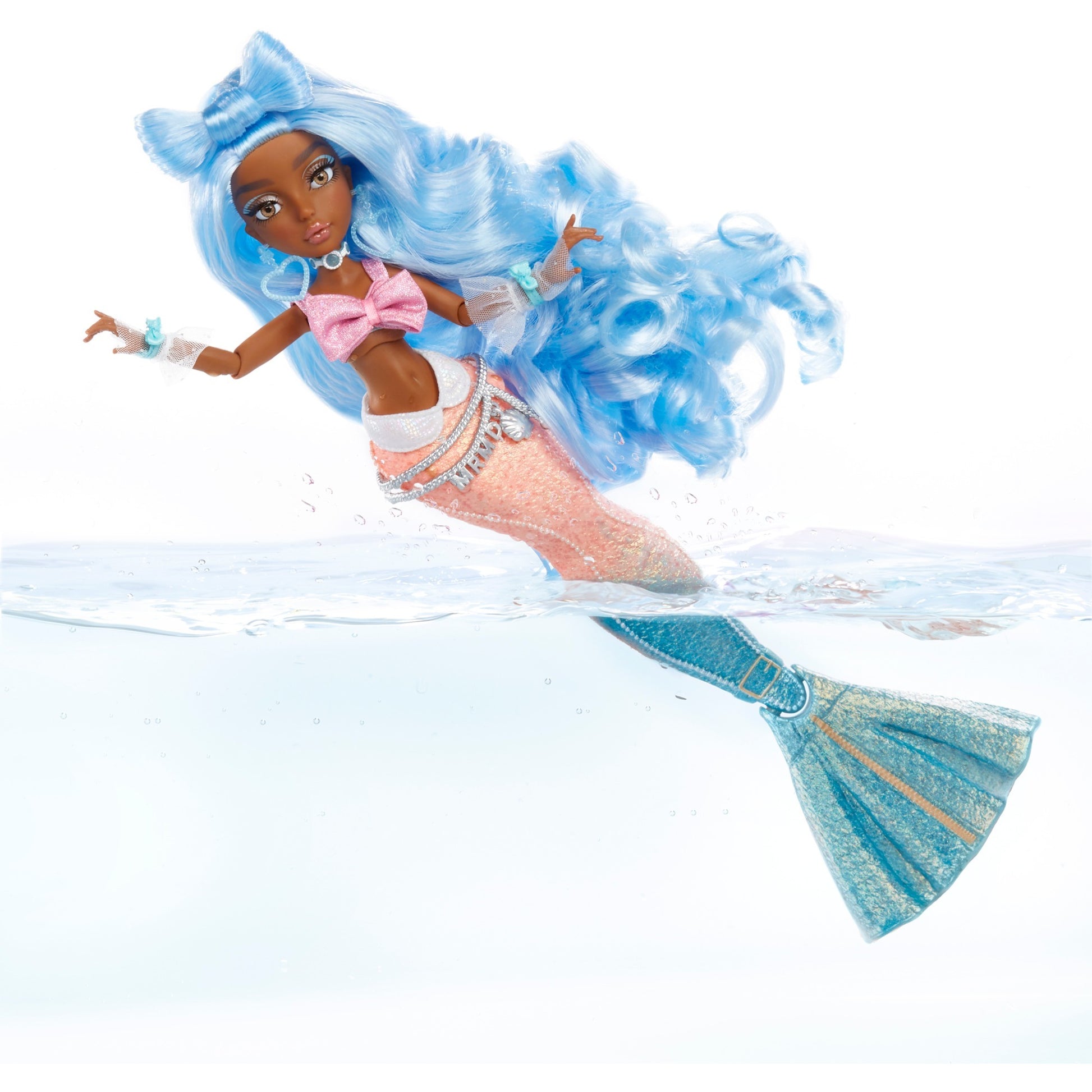 MGA Entertainment Mermaz Mermaidz Farbwechsel Shellnelle