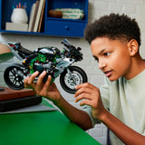 Lego Lego Technic 42170 Kawasaki Ninja H2R Motor - afbeelding 2
