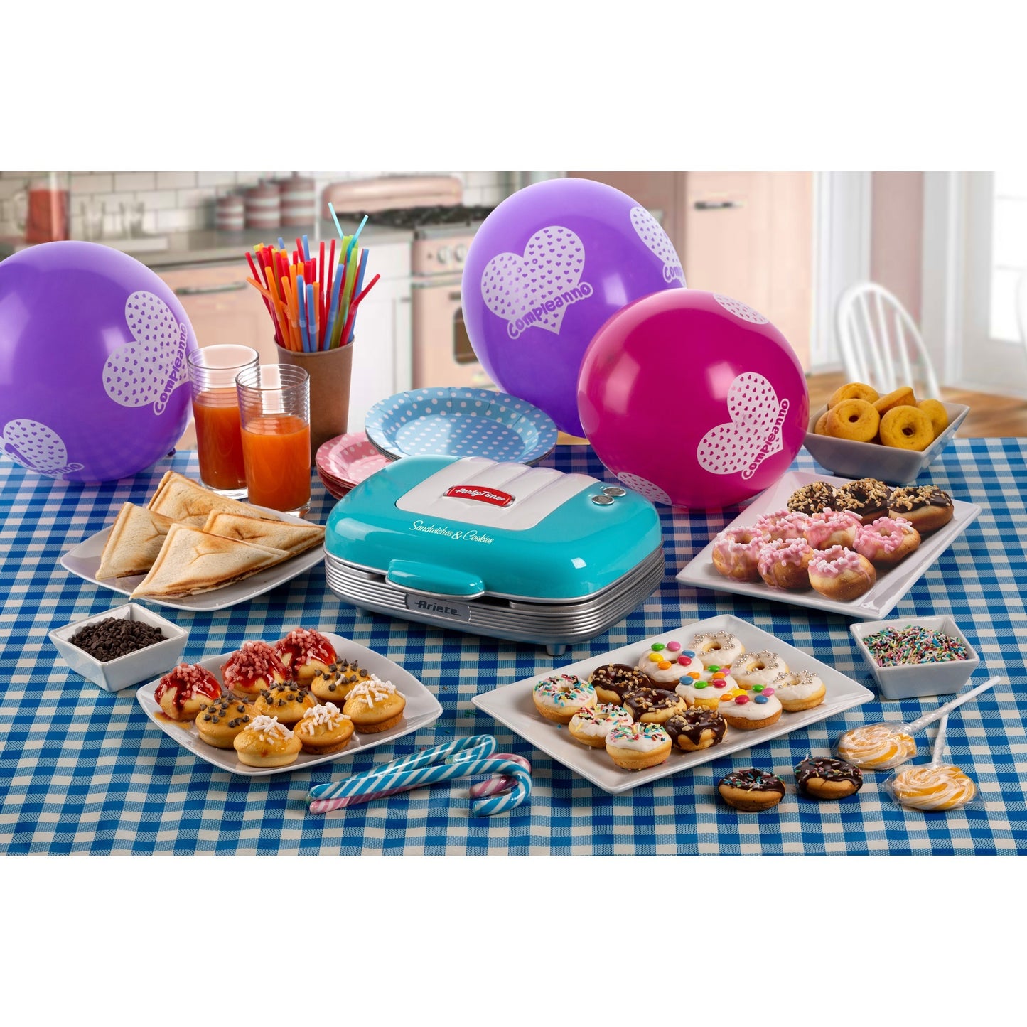 Ariete Party Time Tosti Cupcake Maker 1972 01