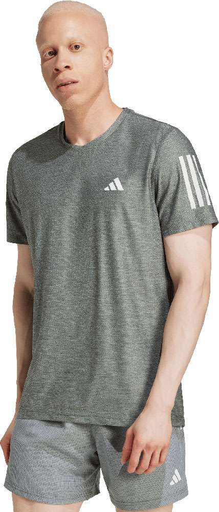 Adidas besitzt das Run-Funktionsshirt