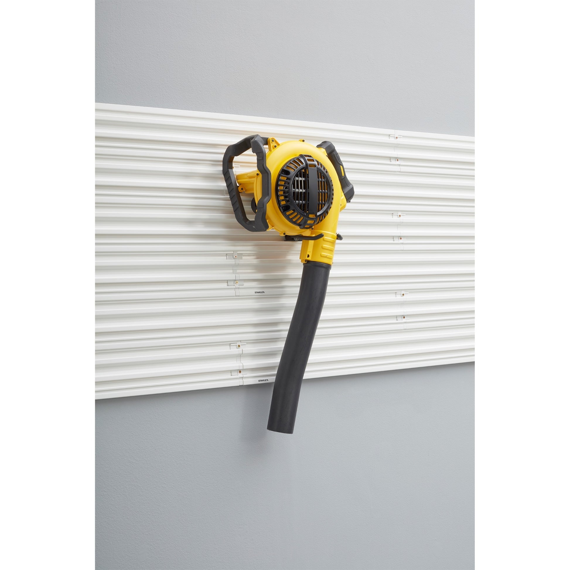 Stanley Track Wall Hook für Gartenwerkzeuge