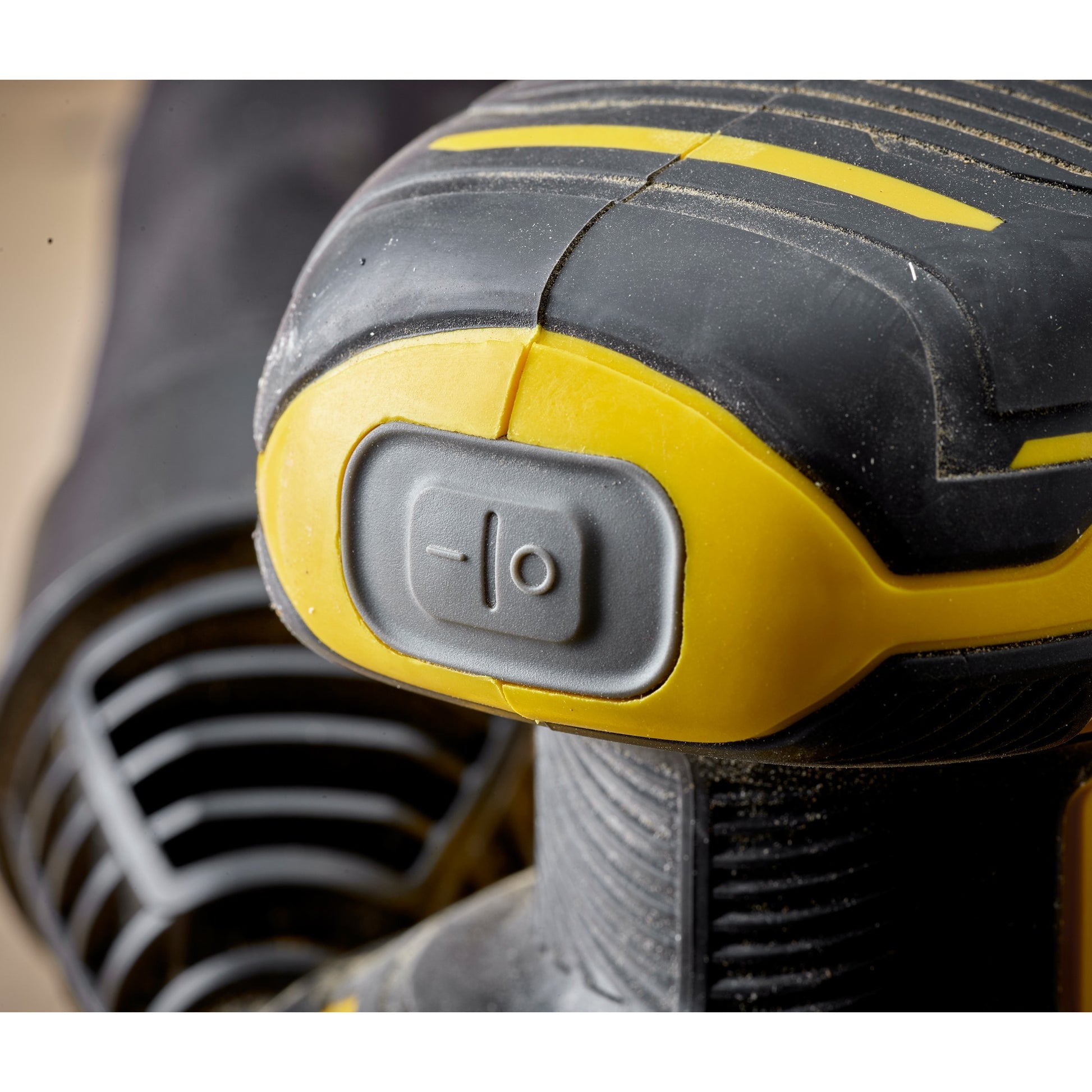 Stanley FATMAX V20 18V Exzenterschleifer