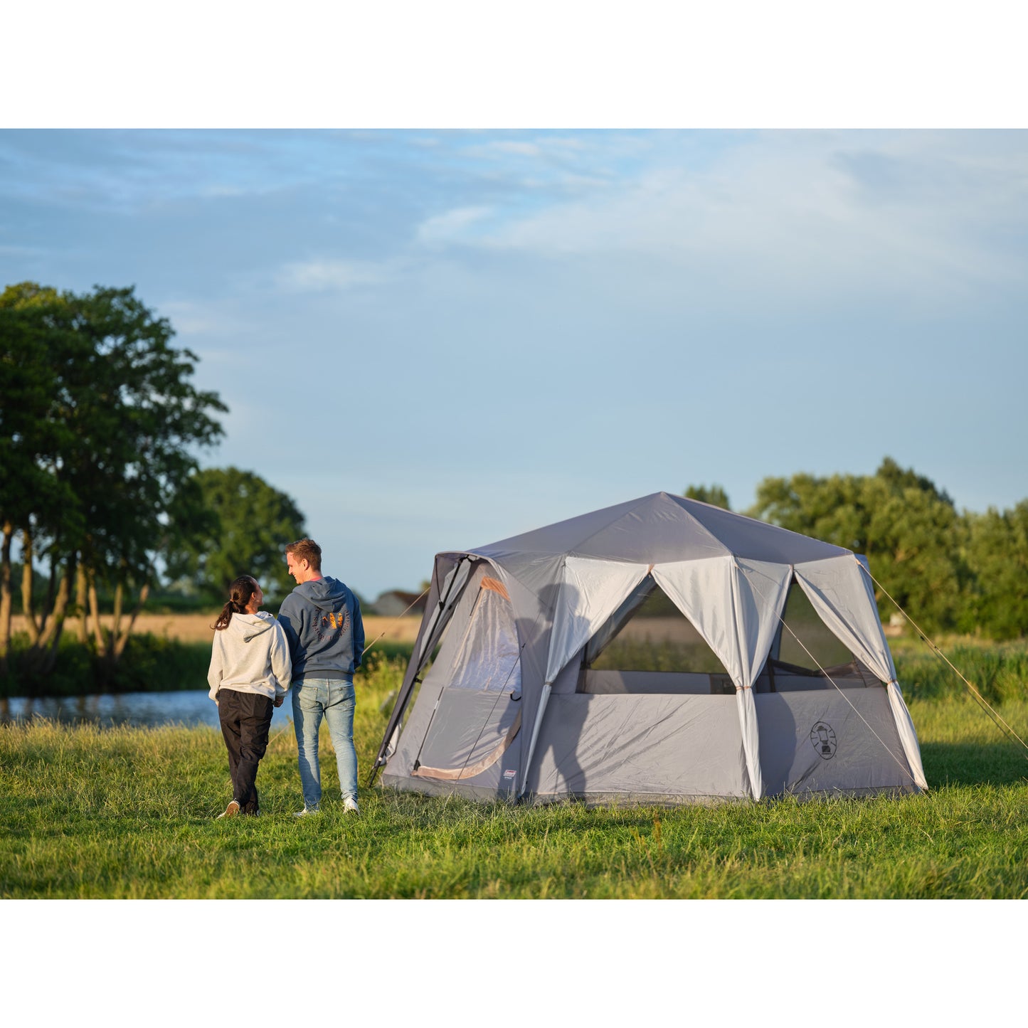 Coleman Octagon 8 Zelt (grau)