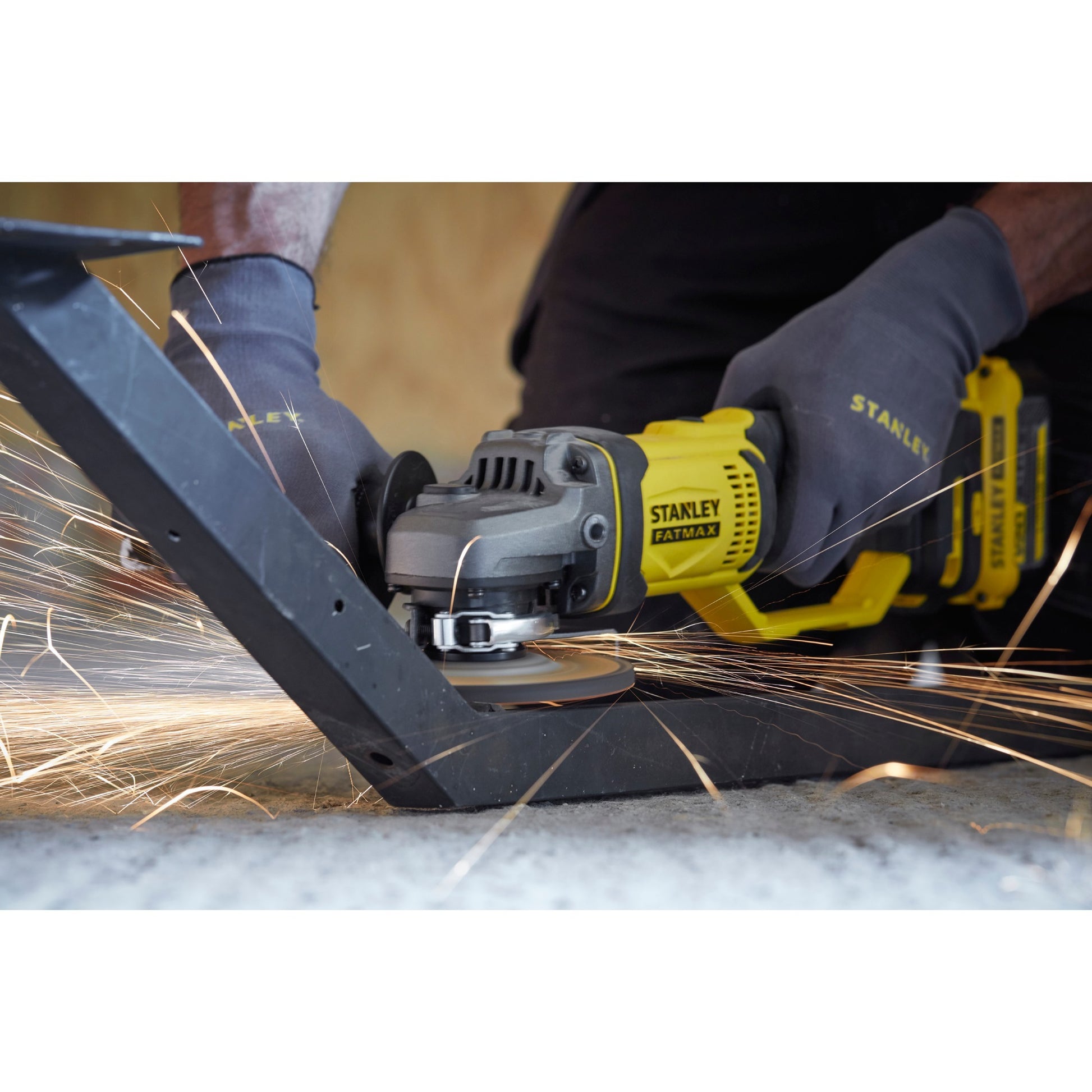 Stanley FATMAX V20 18V-Winkelschleifer