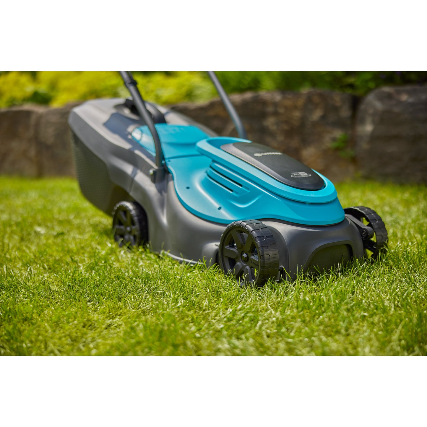 Gardena Akku-Rasenmäher Easymax 3218 V P4A Solo