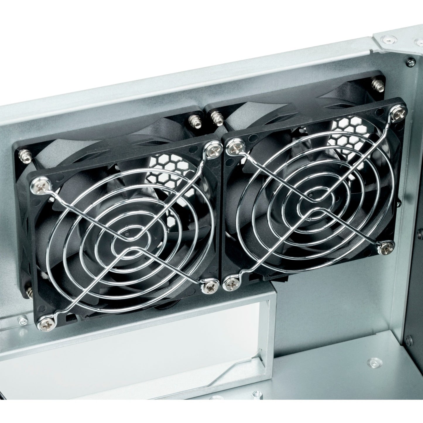 Silverstone RM600