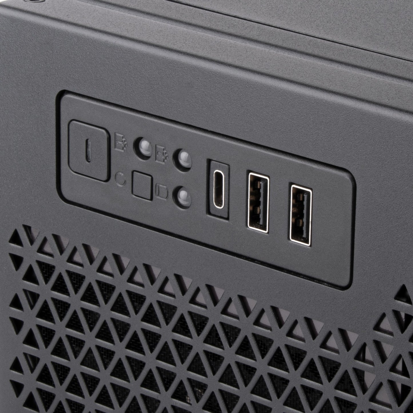 Silverstone RM52