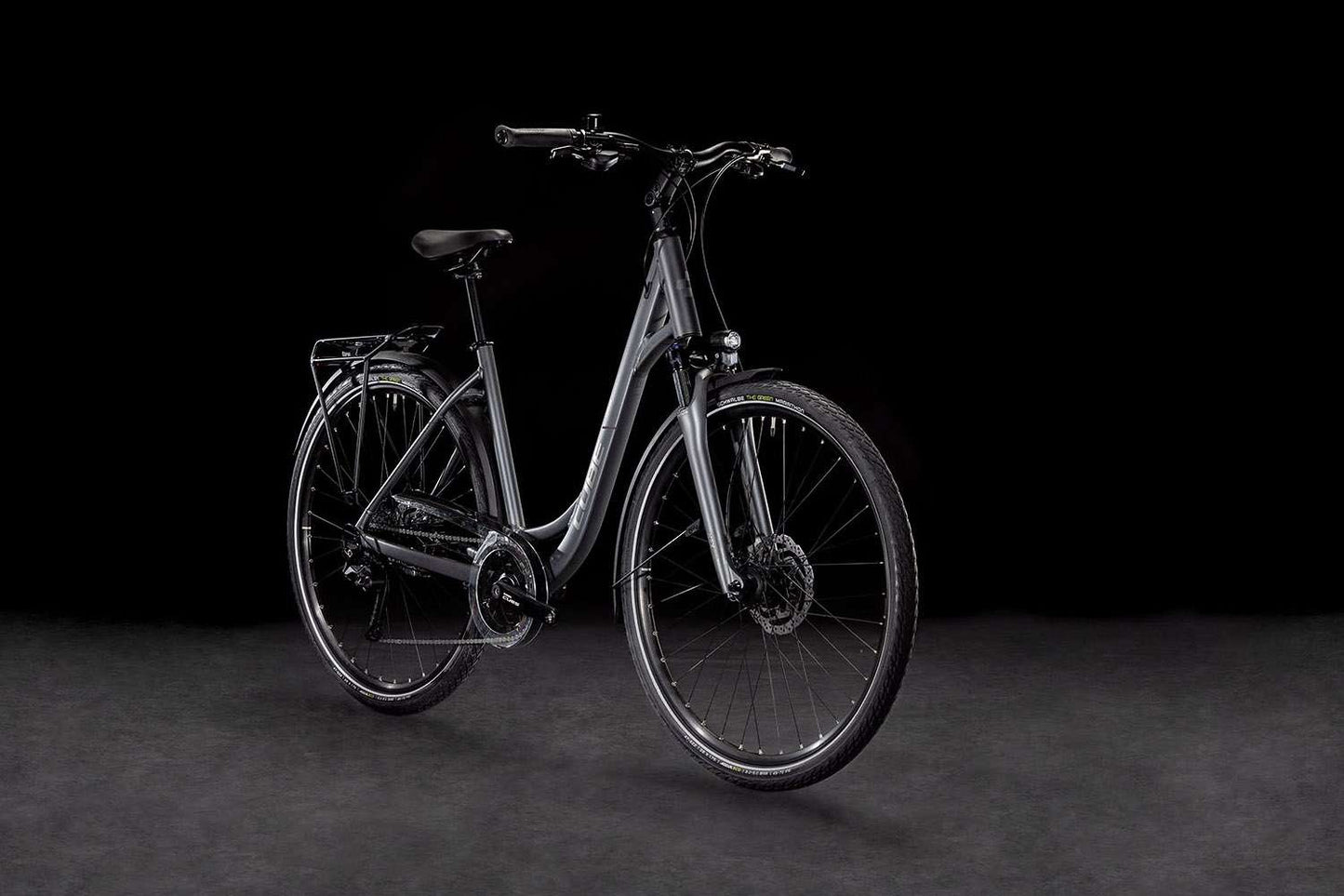 Cube Touring Pro Easy-Entry-Platte in Grau und Metall