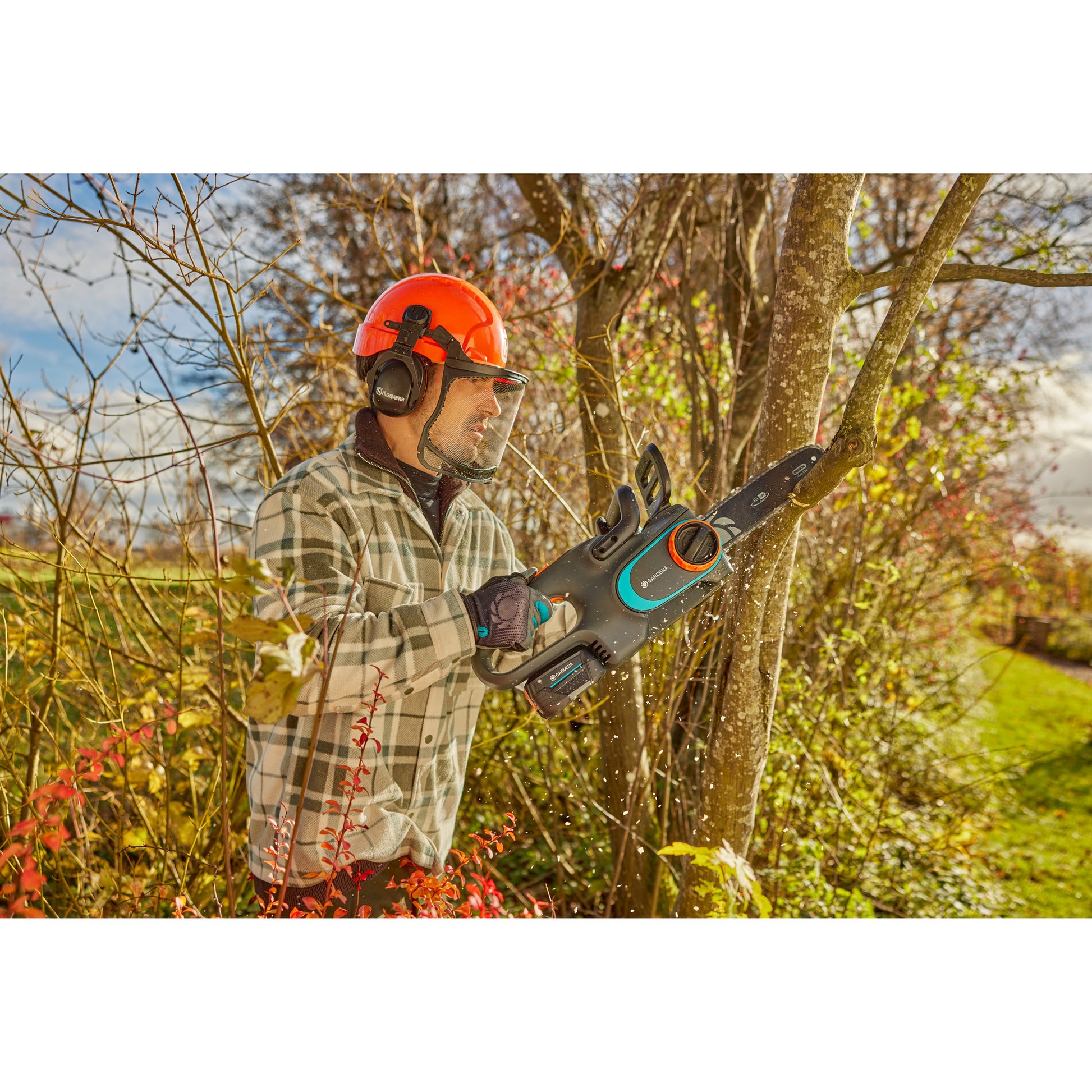 Gardena Kettensäge 25018V P4A Set