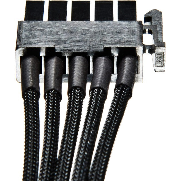 Ruhig sein! Modulares Stromkabel CS-30750