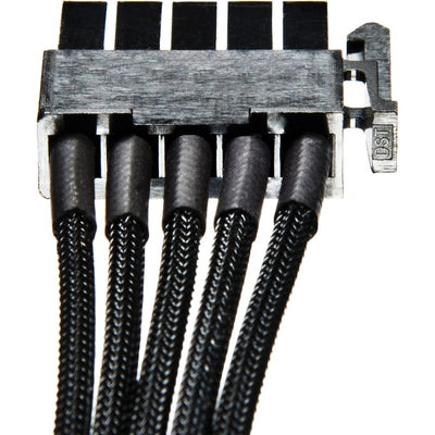 Ruhig sein! Modulares Stromkabel CS-30750
