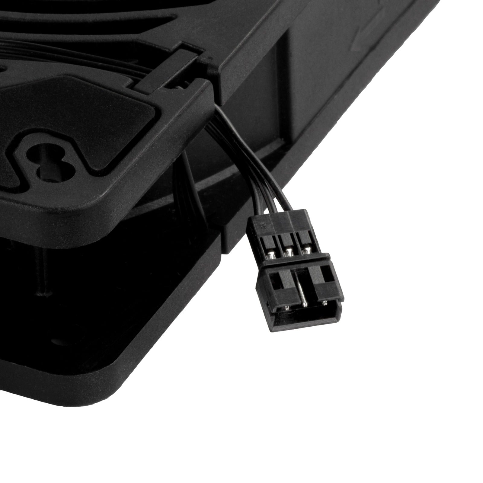 Silverstone Air Penetrator 140i Argb