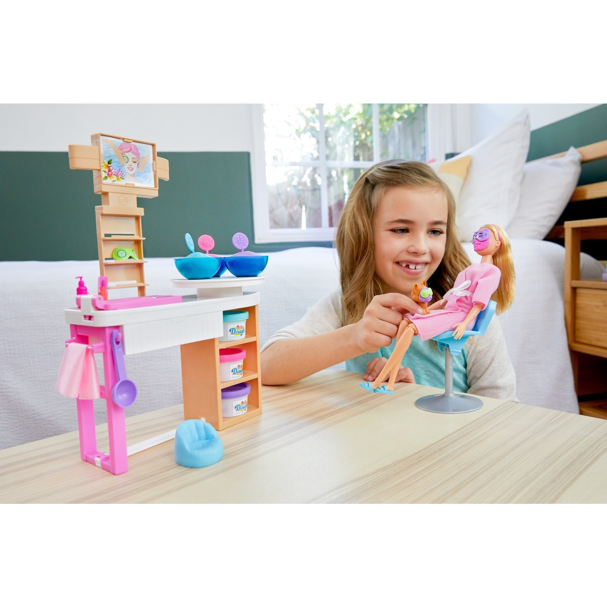 Mattel Face Mask Spa Day Play Set
