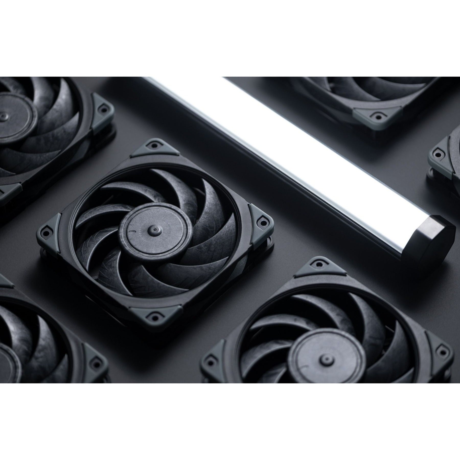 Noctua nf-a12x25 pwm chromax.black.swap