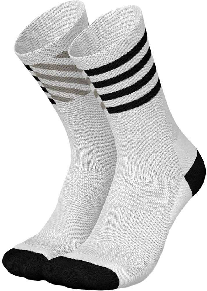 Incylence erneuerte 97 Evolution – Socken