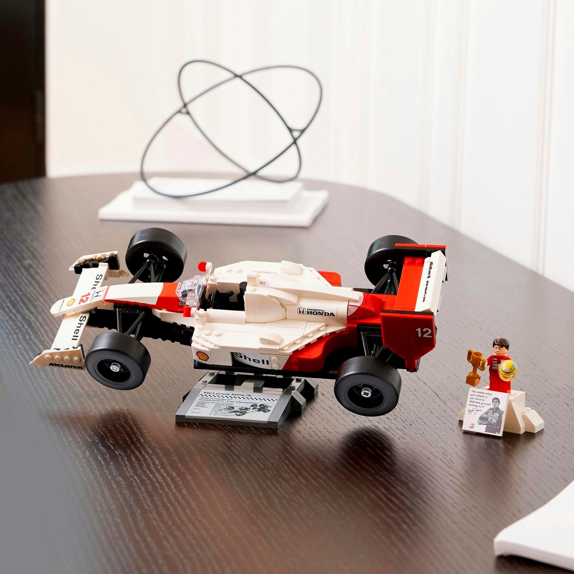 Lego Lego Icons 10330 McLaren MP4 4 und Ayrton Senna
