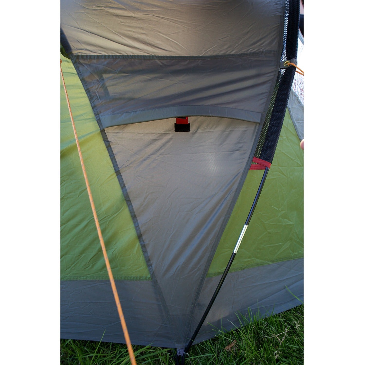 Coleman Darwin 3+ Zelt