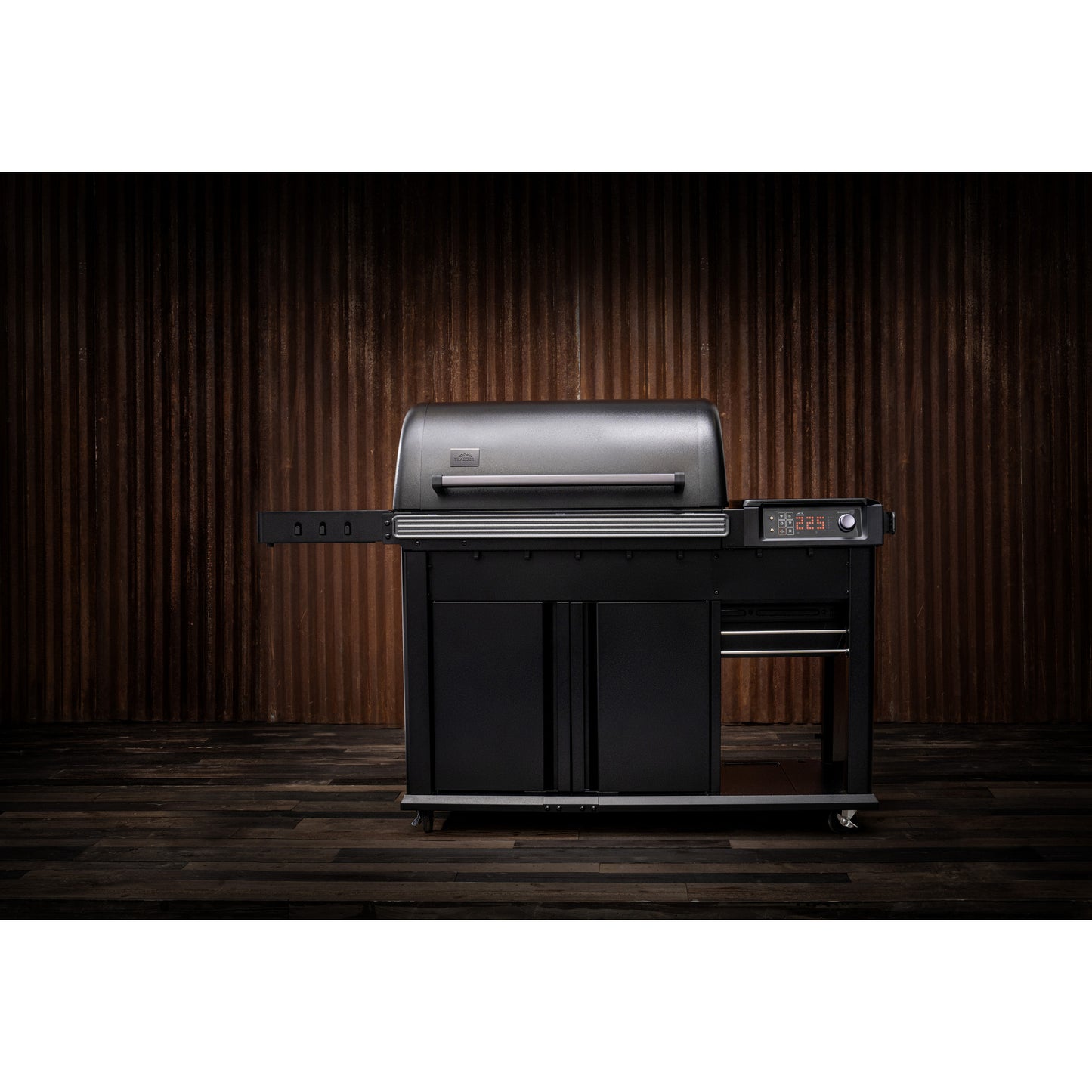 Traeger Woodridge Elite Pelletgrill (Schwarz, WLAN)