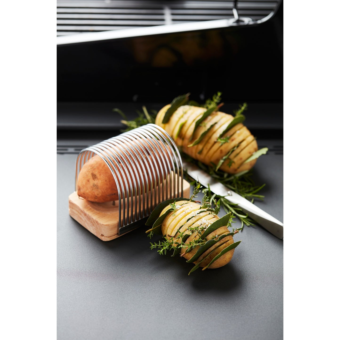 Grillen Sie Snijset für Hasselback -Kartoffel