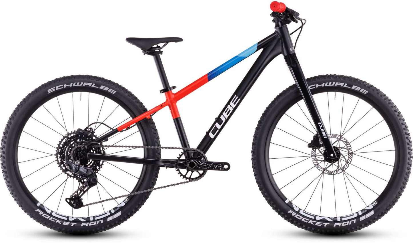Cube Reaction 240 Pro Schwarz, Blau und Rot