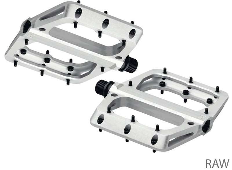 Sixpack-Rennen mit Ihren Teil-Millennium-3.0-Plattformpedalen