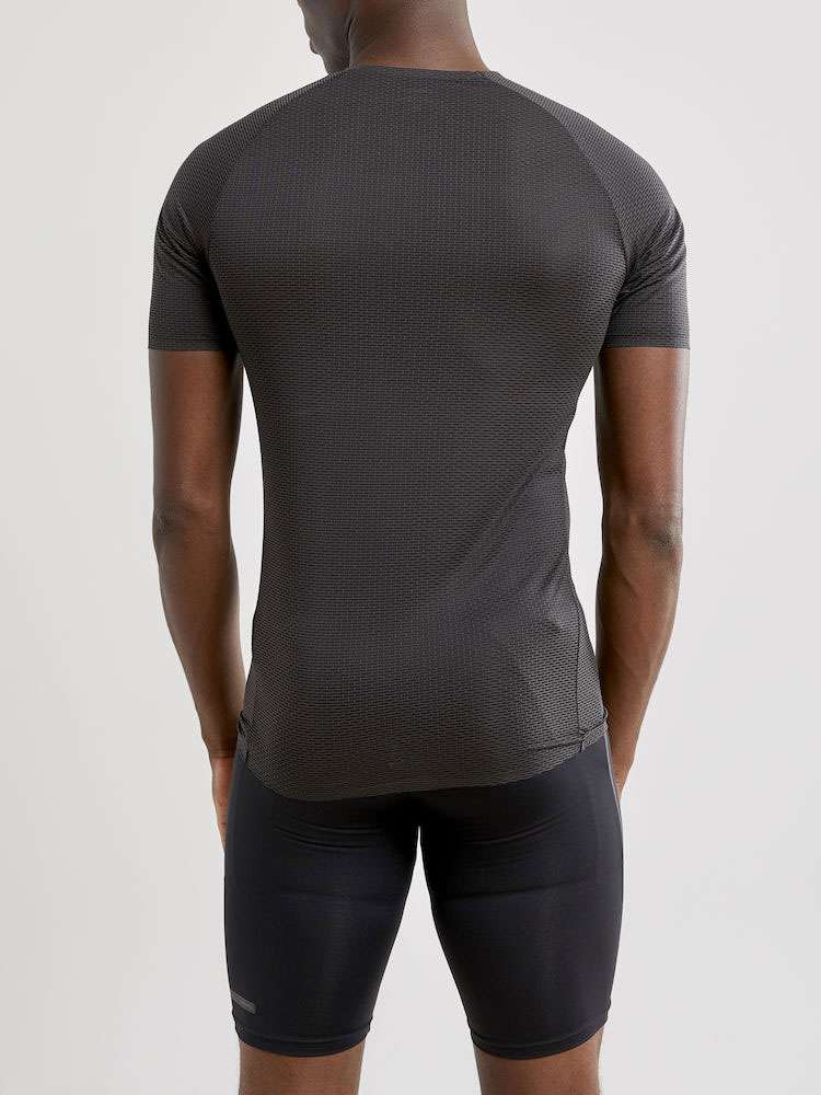 Craft Pro Dry Nanoweight – Baselayer-Shirt