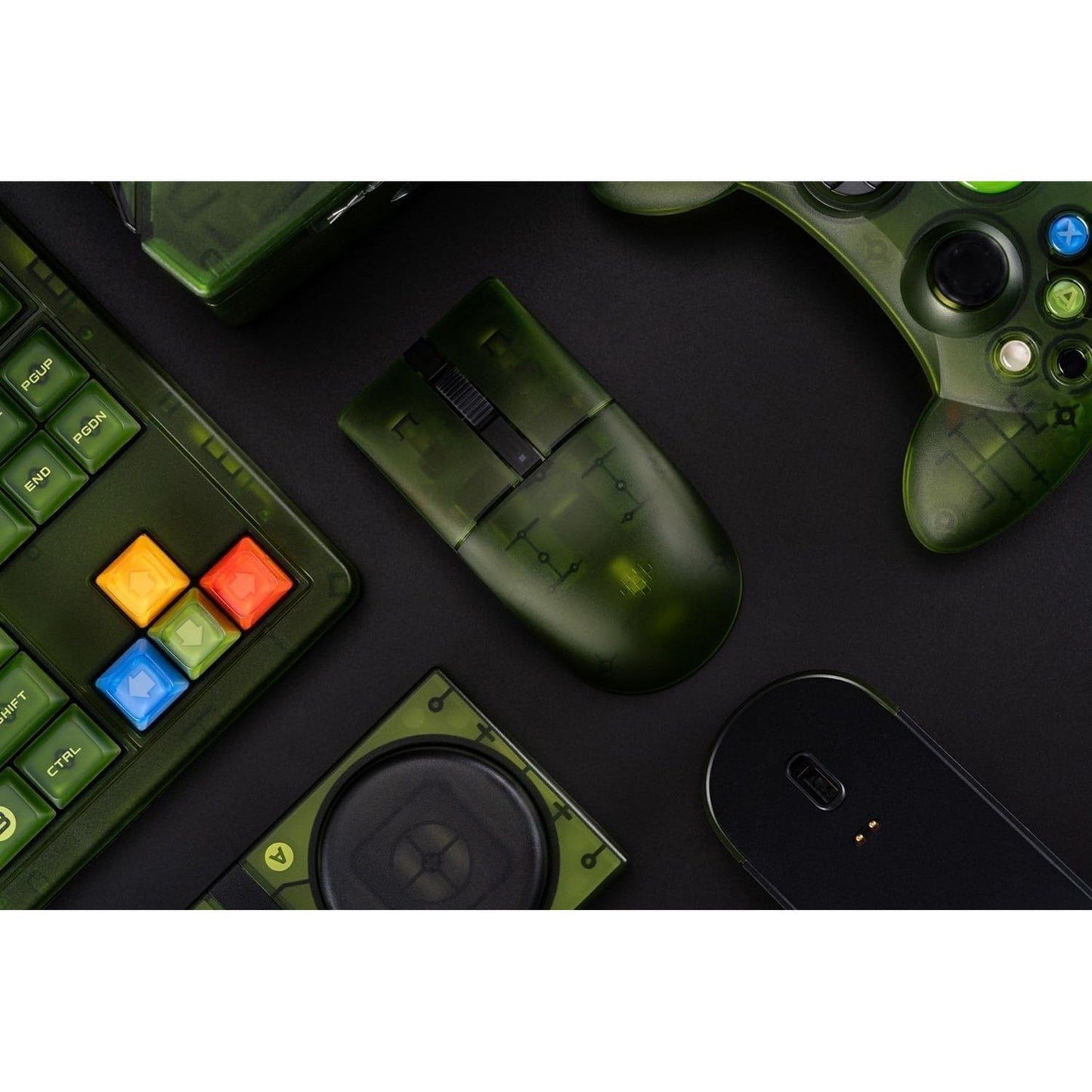 8bitdo Retro R8 Maus – Xbox Edition (grün, 50 – 26000 dpi, Bluetooth USB-C 2,4 GHz)