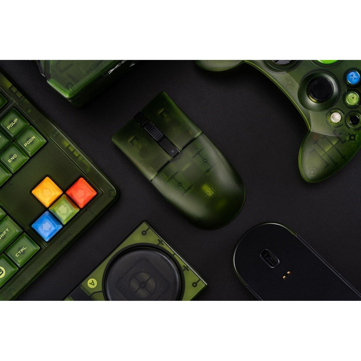 8bitdo Retro R8 Maus – Xbox Edition (grün, 50 – 26000 dpi, Bluetooth USB-C 2,4 GHz)