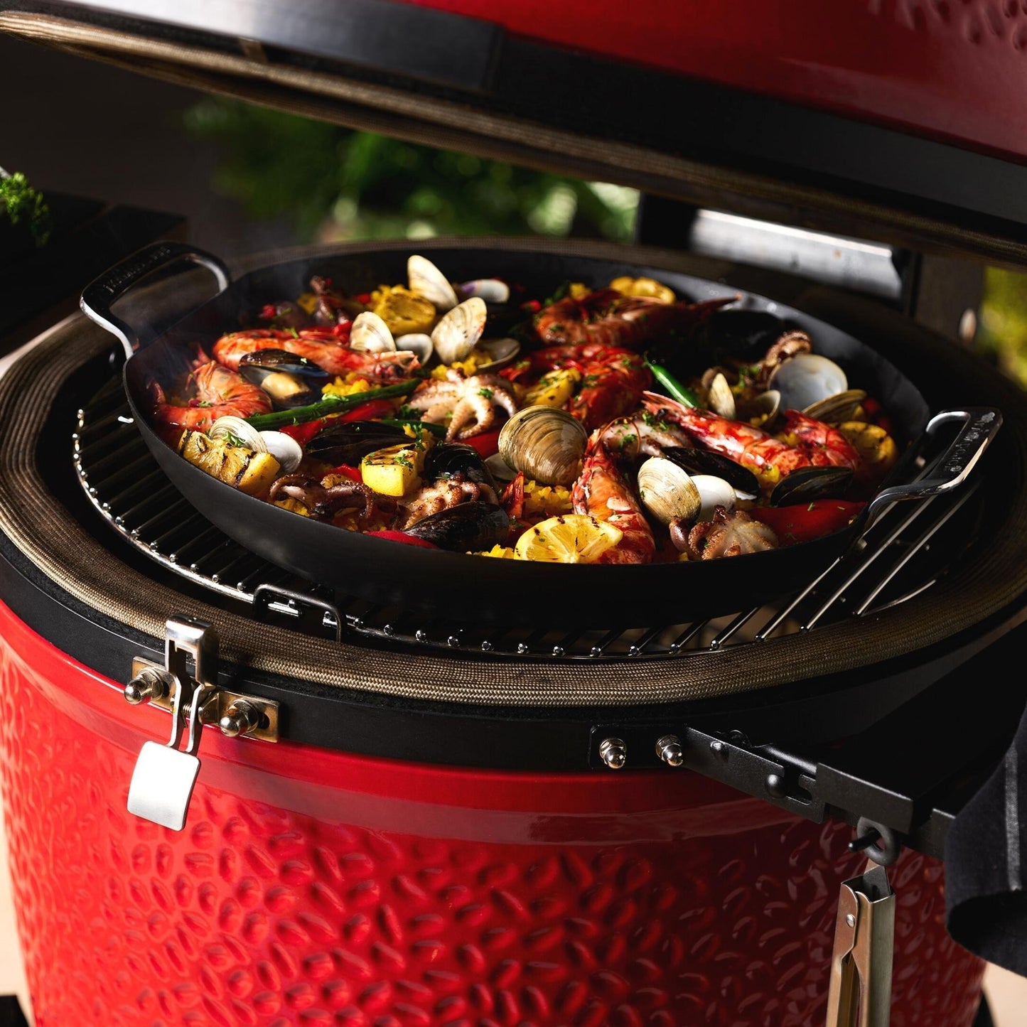 Kamado Joe Pork Paella Pan
