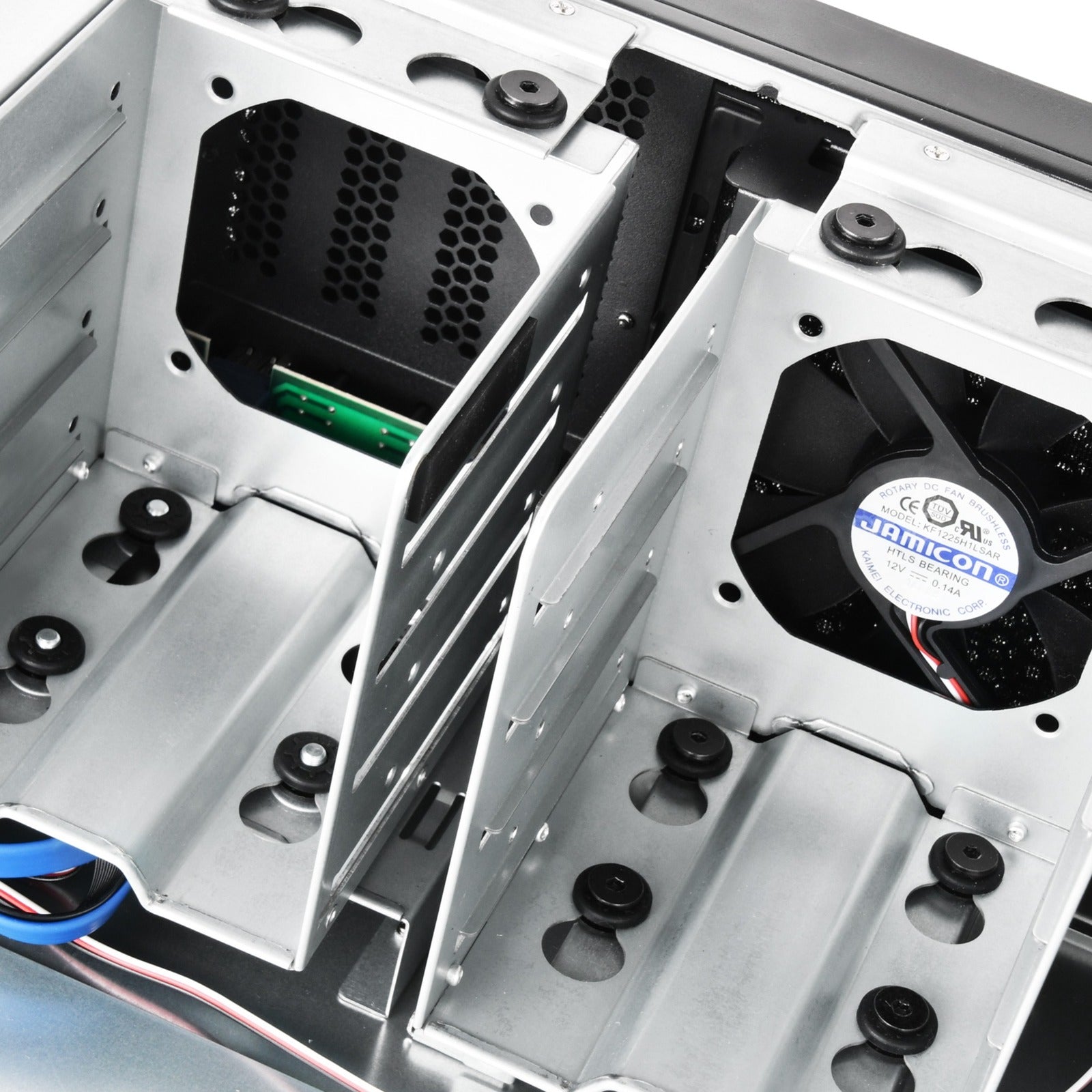 Silverstone RM400