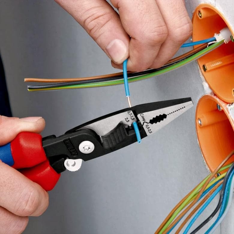 Knipex Electro-Installatietang 13 82 200