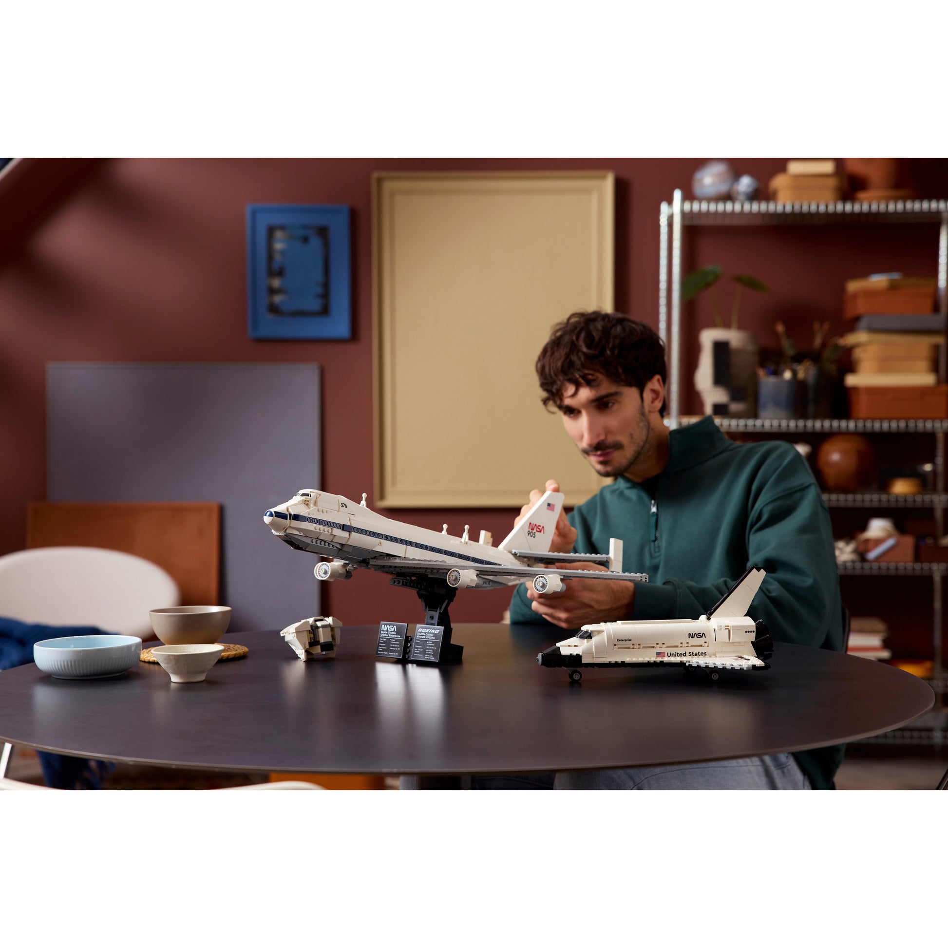 Lego Icons – Bauspielzeug für Shuttle-Flugzeuge (10360)