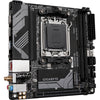 GIGABYTE B650I AX