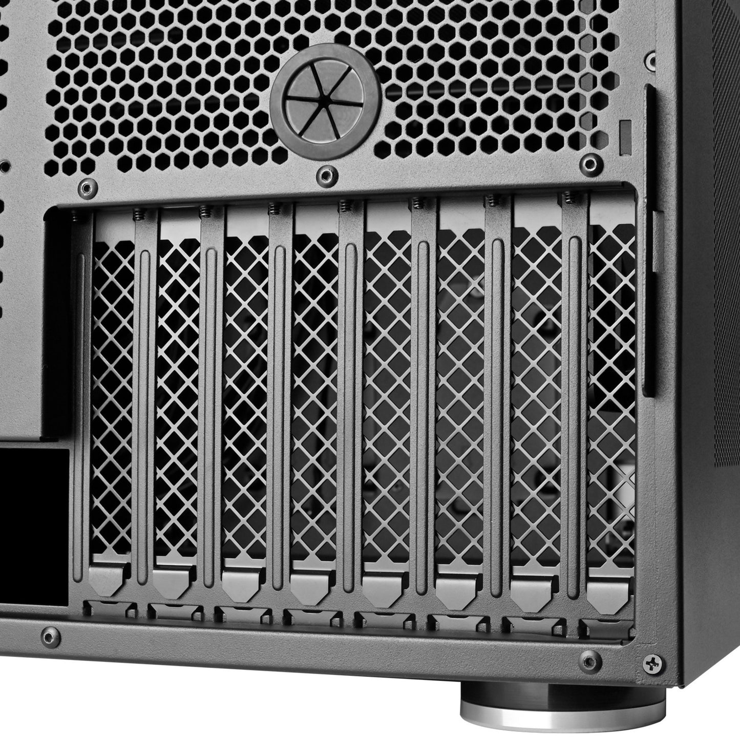Silverstone Crown 04 HTPC-Gehäuse (dunkelgrau | 4x USB-A | 1x USB-C)