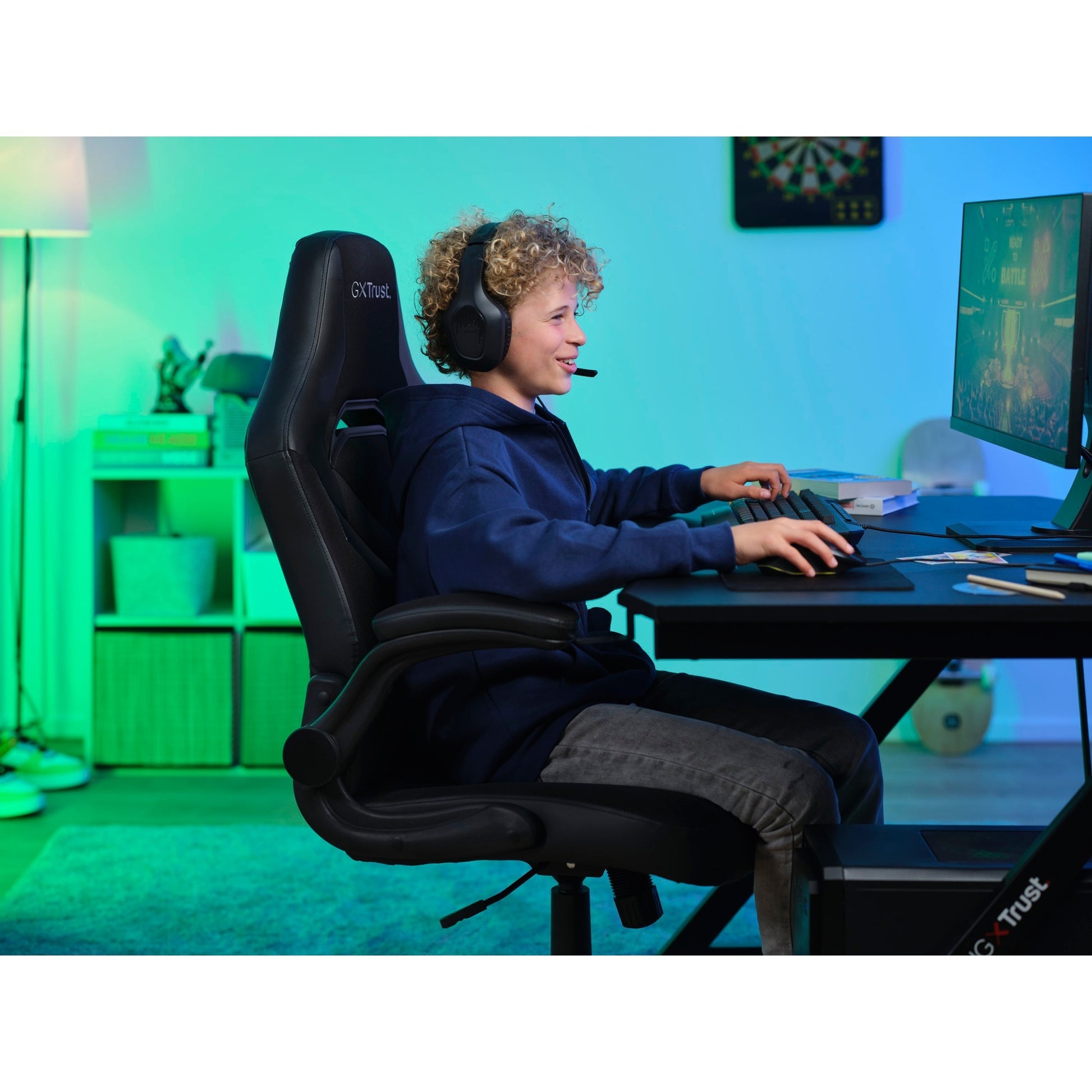 Vertrauen Sie GXT 703 Riye Gaming Chair