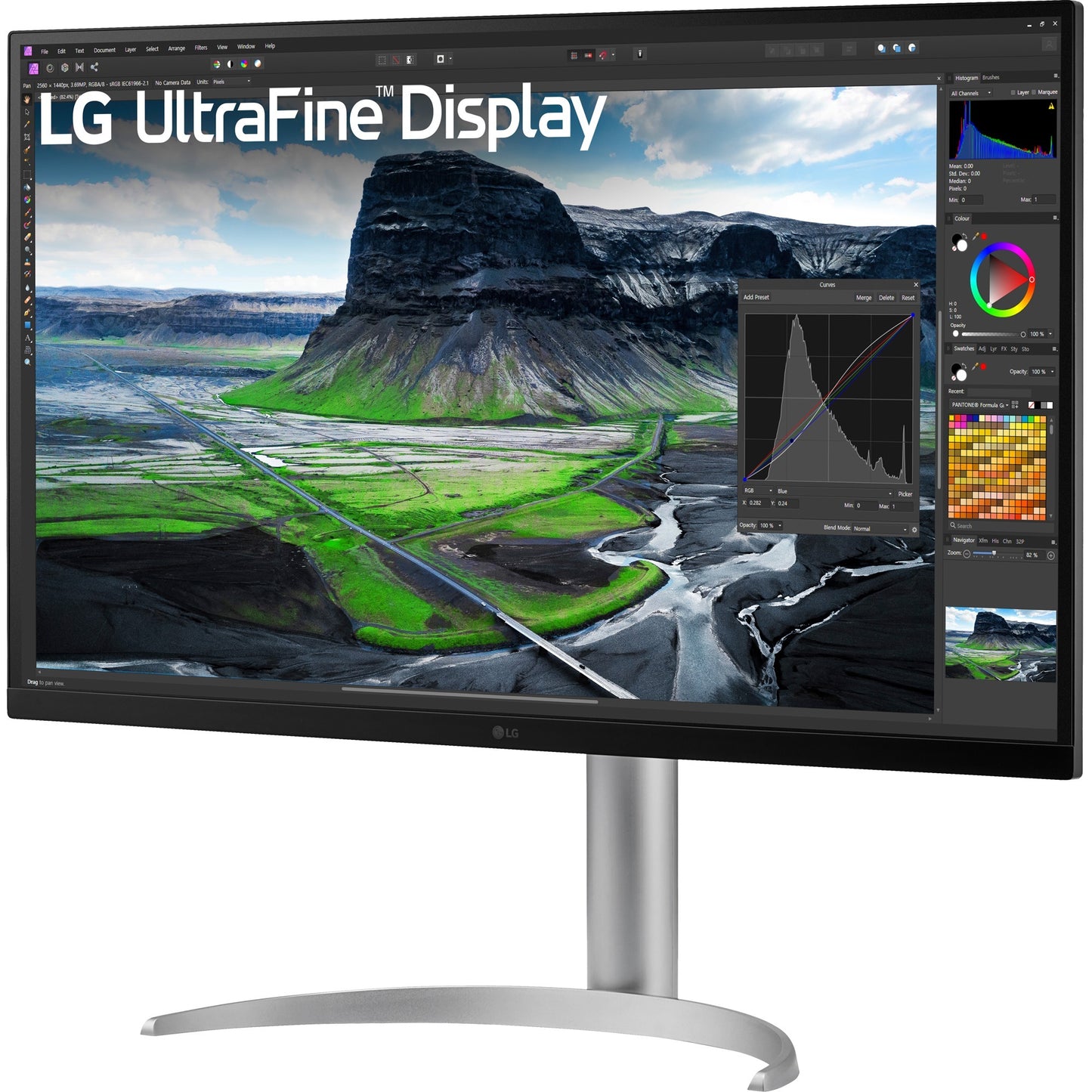 LG Ultrafine 32UQ850V-W.