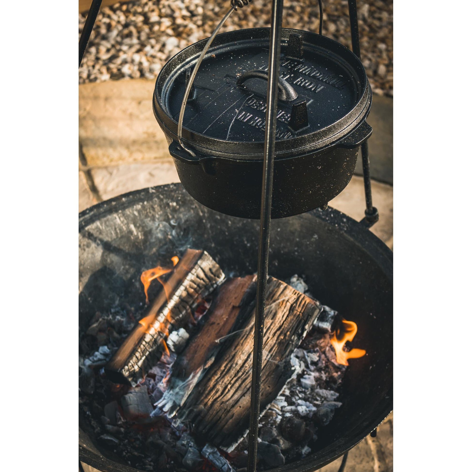 The Windmill Dutch Oven 4,5 qt Kochtopf (schwarz, ø 25,5 cm | 3,8 Liter)