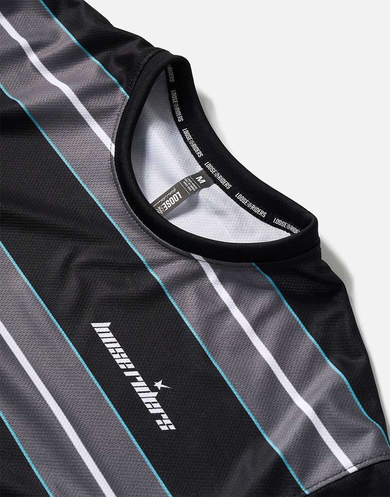 Lose Fahrerstreifen – MTB-Trikot