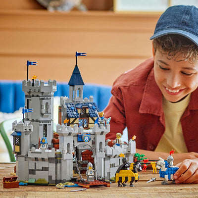 LEGO Creator 31168 mittelalterliches Schloss mit Rittern zu Pferd