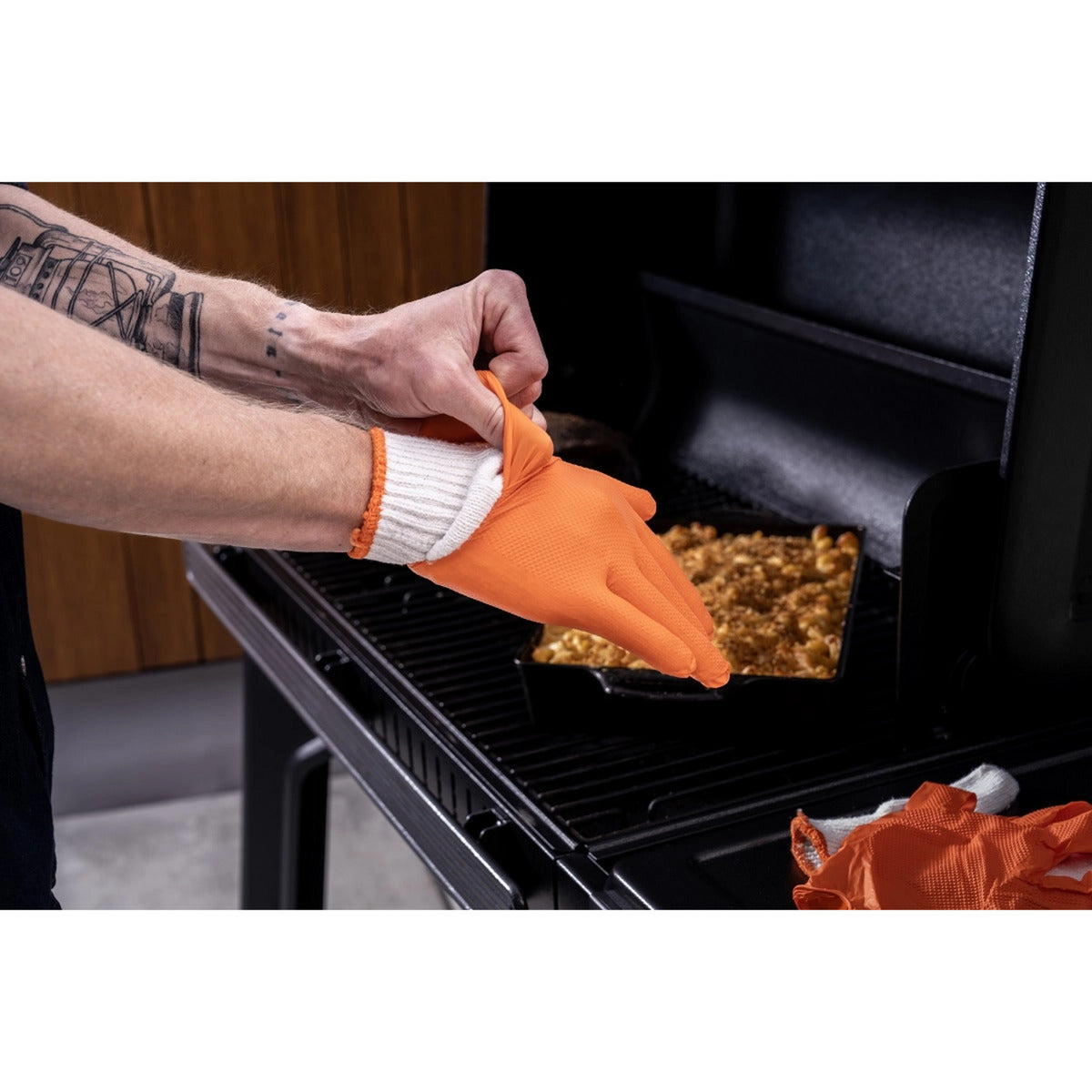 Traeger BBQ Vorbereitungs- und Servierhandschuhe (orange)