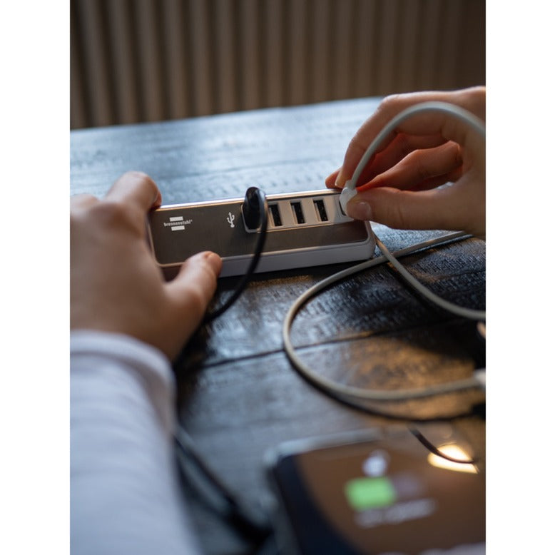 Brennenstuhl estilo Mehrfach USB -Ladegerät