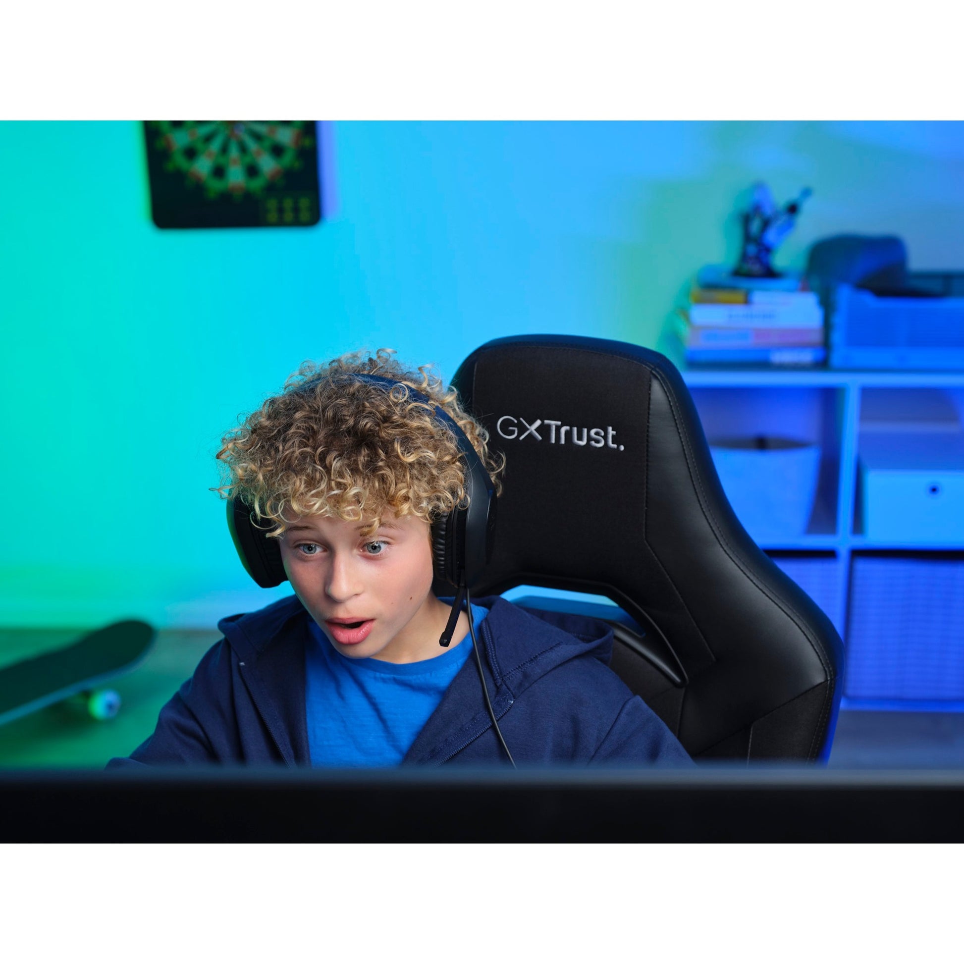 Vertrauen Sie GXT 703 Riye Gaming Chair