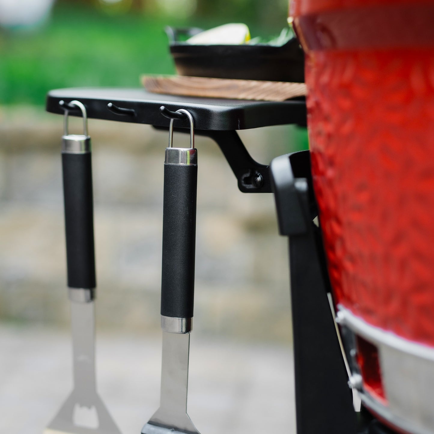 Kamado Joe Joe Jr-Kar mit Seitentischen