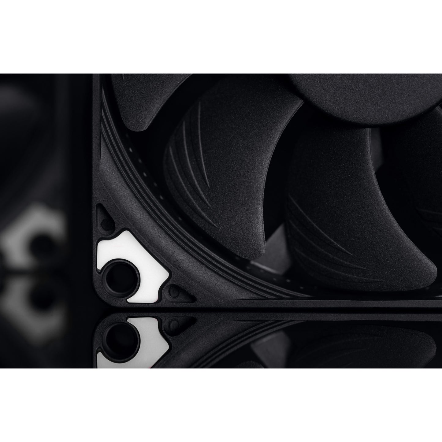 Noctua nf-a9x14 hs-pwm chromax.black