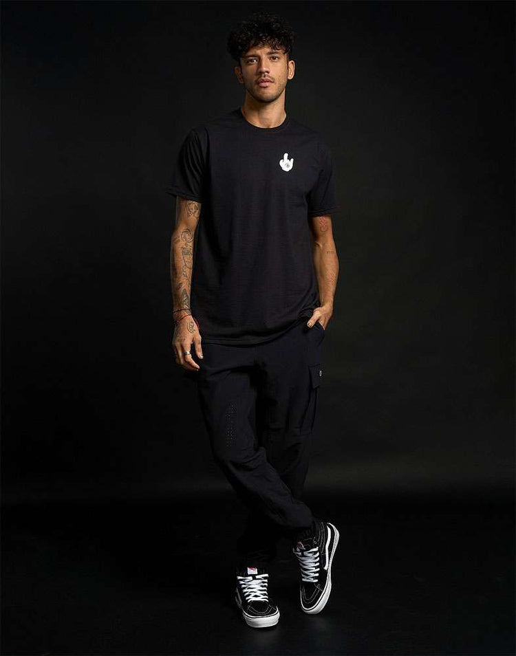 Loose Riders Shred Black – Tech-T-Shirt